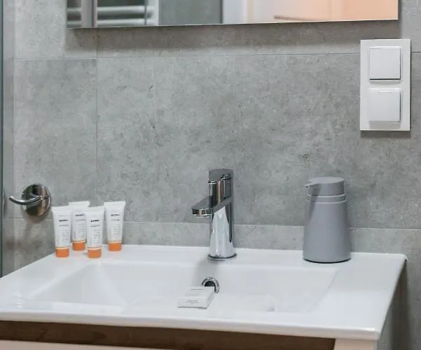 شقة Lwowska By The Malta By Renters